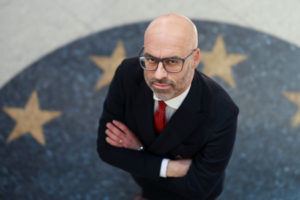 1739963364894 20250219 EP 180265A AR1 617