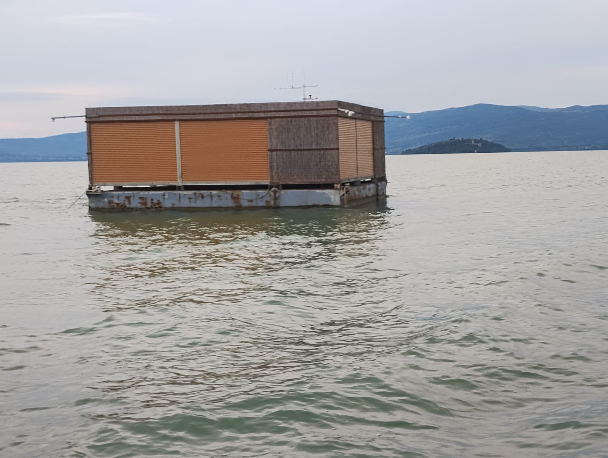 Isola B