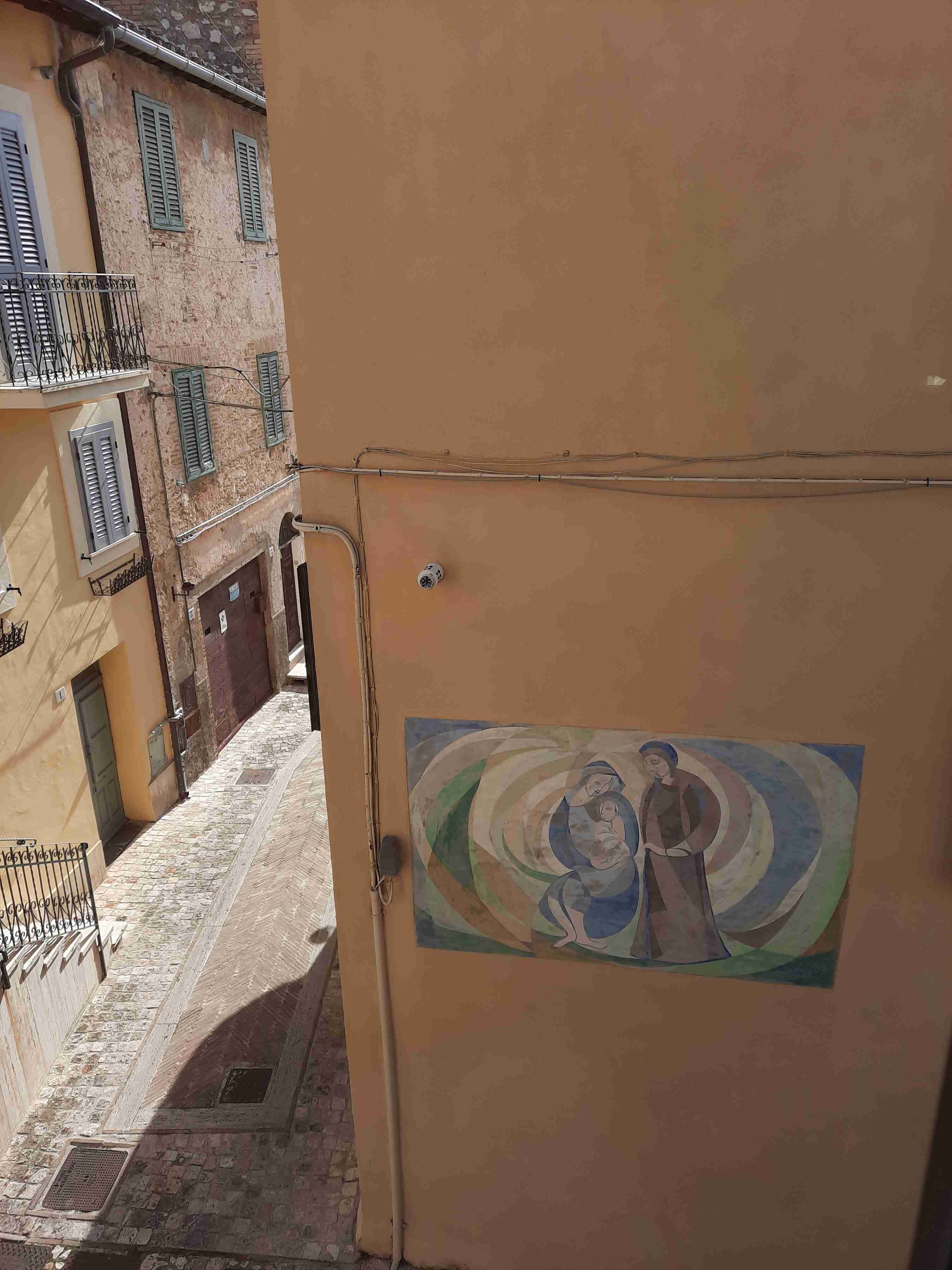 Calvi dellUmbria foto 4 i murales