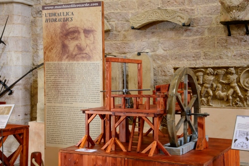 Gubbio Leonardo mostra contatore di acqua 1