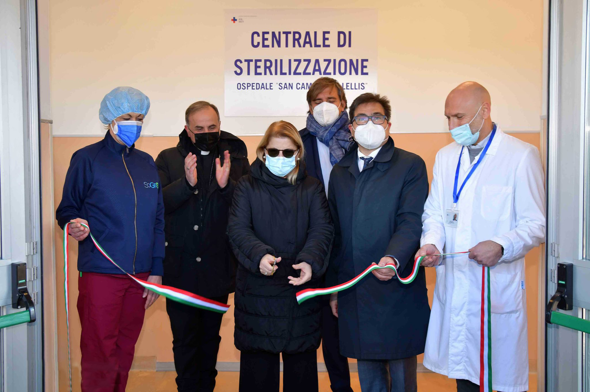 Taglio nastro