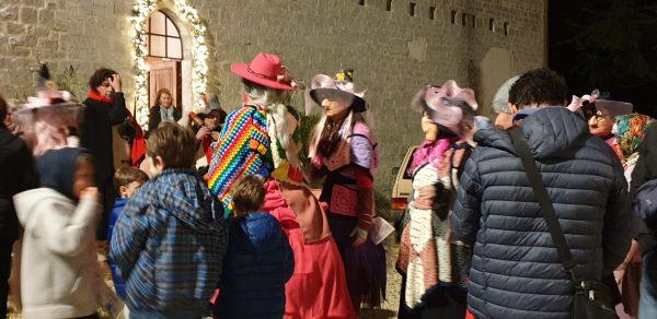 befana in rosa Rocca2