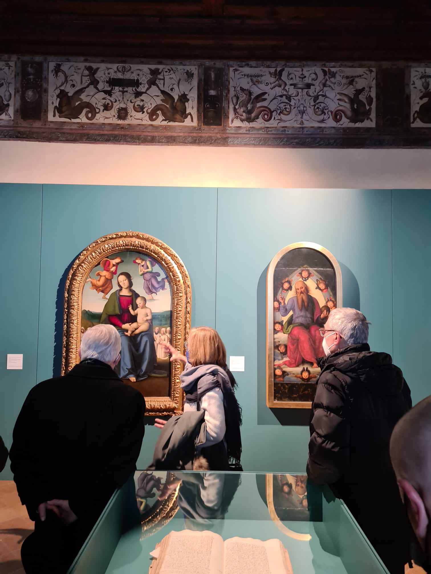 il card bassetti alla mostra a città di castello