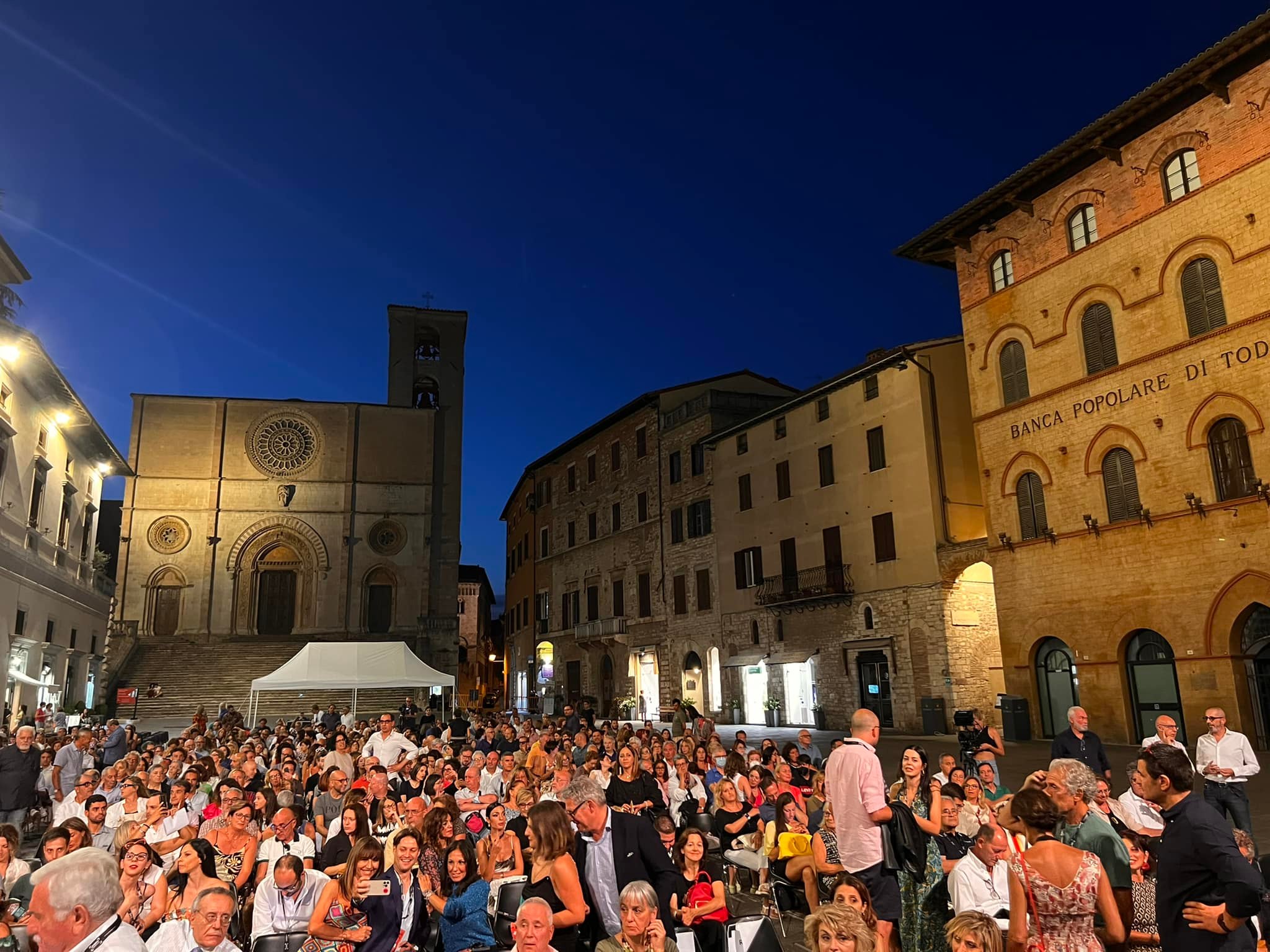 todi piazza festival