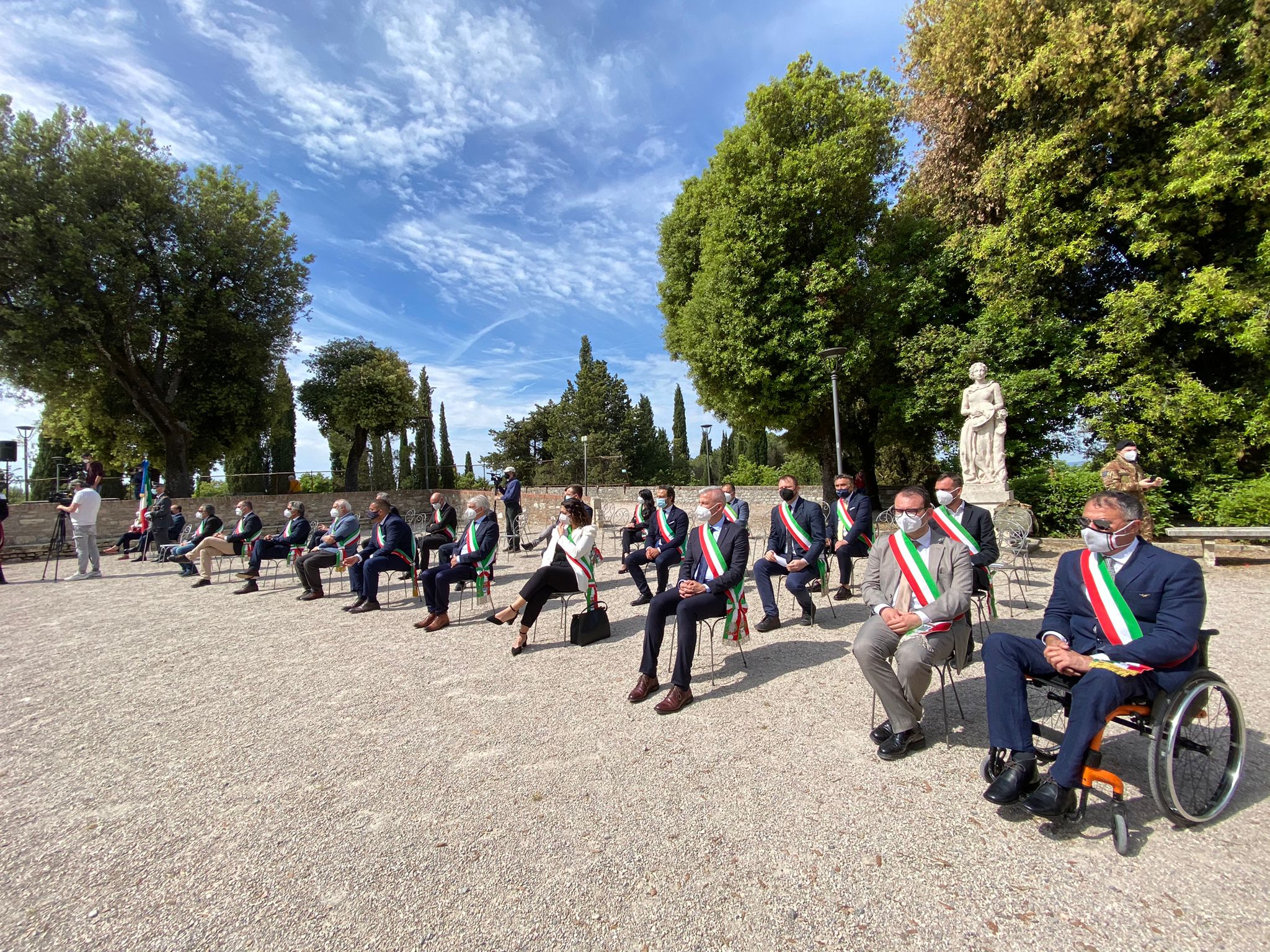 2 giugno Cerimonie Frontone4