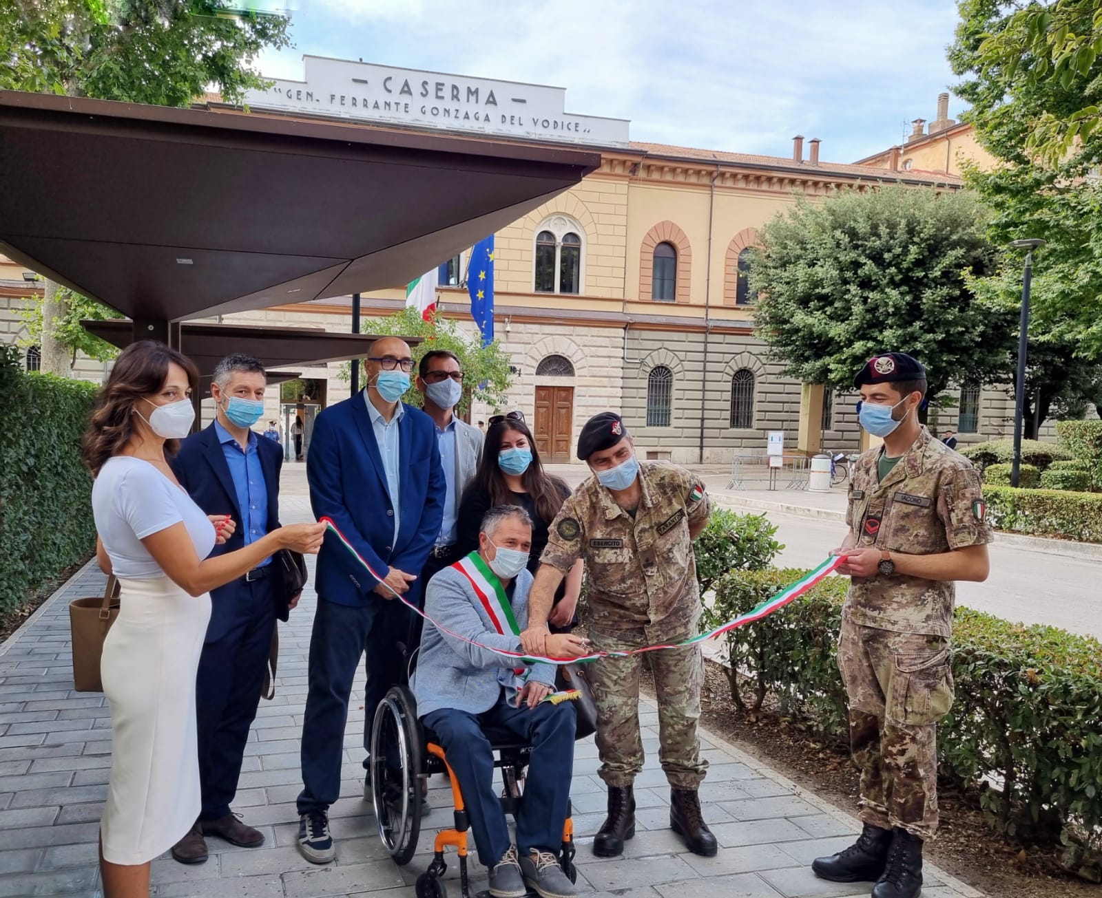 SINDACO ZUCCARINI VICESINDACO MELONI GENERALE TARANTINO