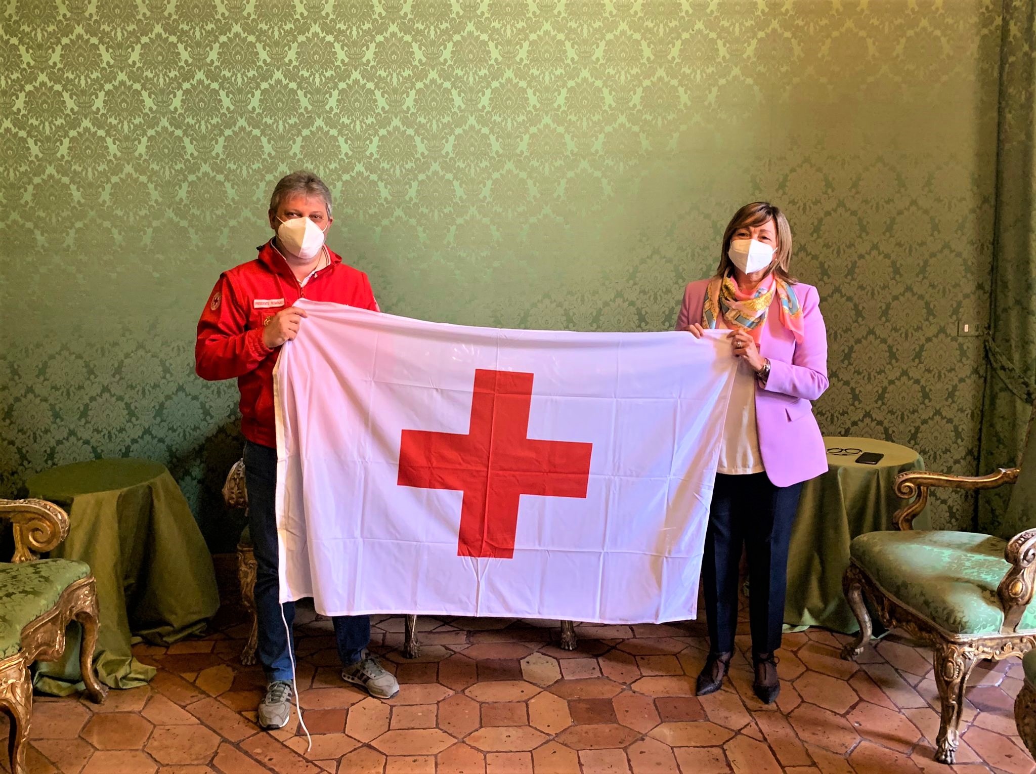 bandiera crocerossa tesei scura