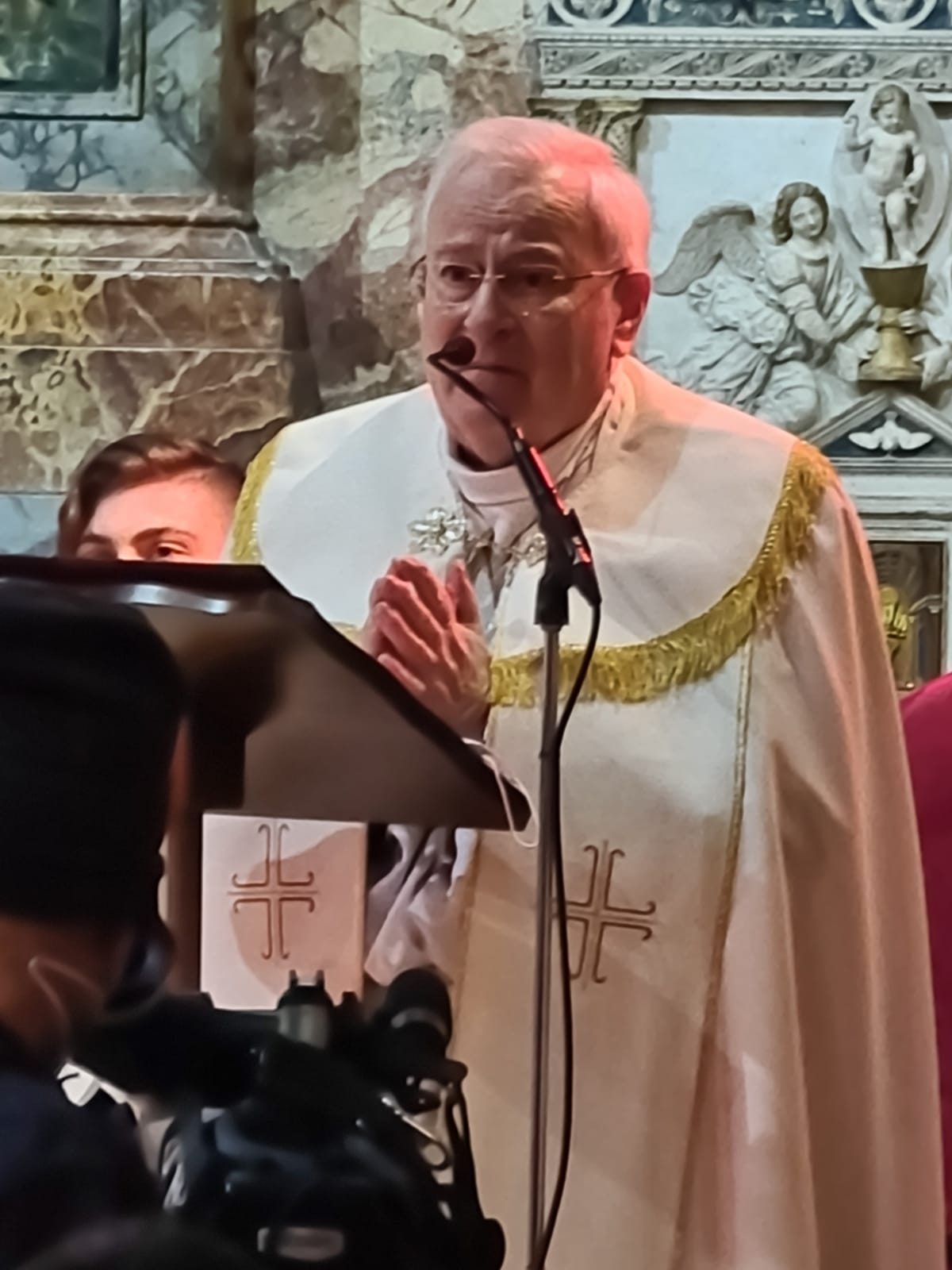 card bassetti durante la veglia quaresimale 2021 dei giovani