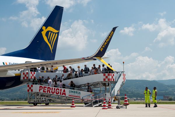 01 Aeroporto dellUmbria Comunicato stampa del 04 06 2025