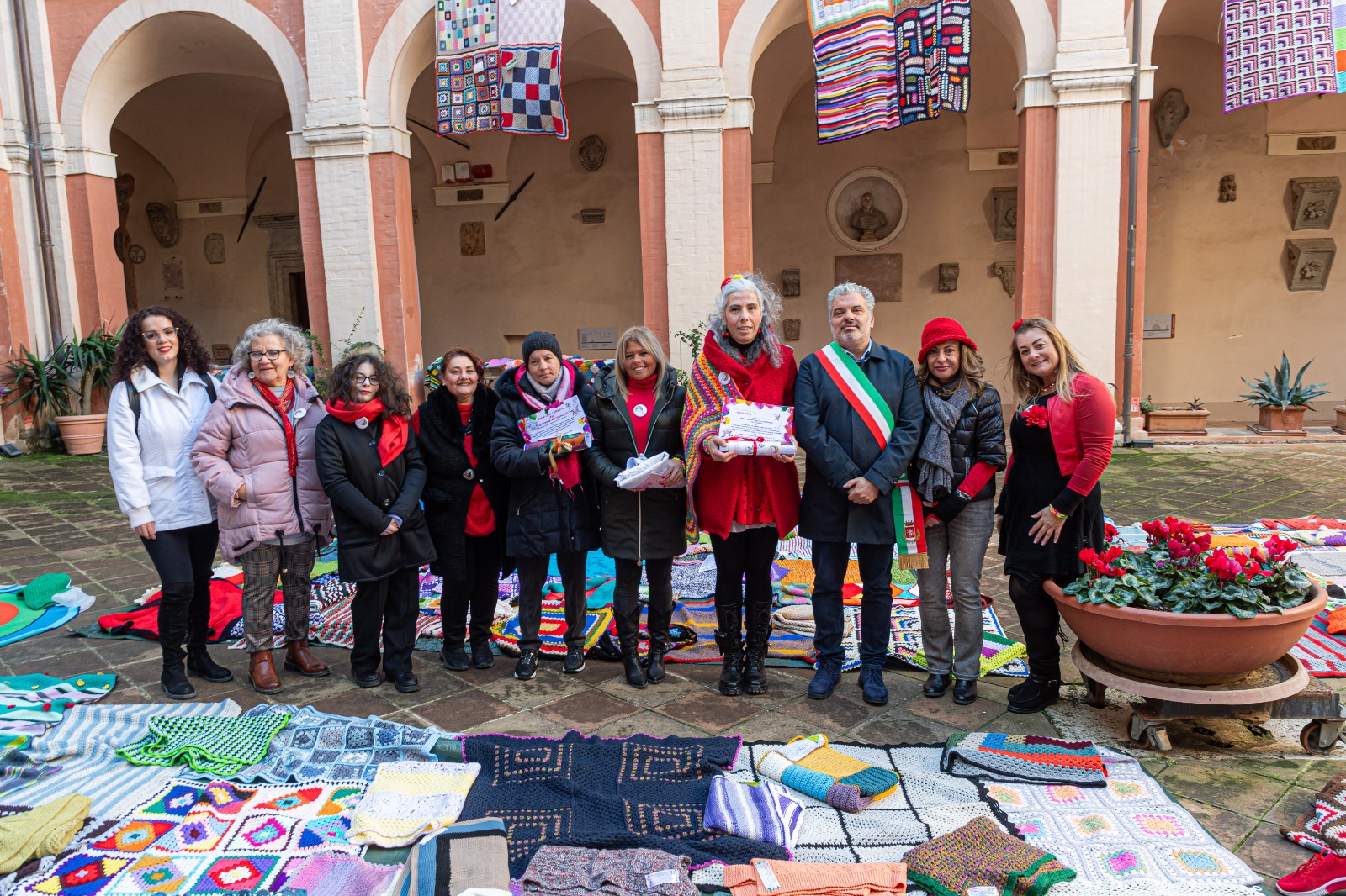 CHIOSTRO DI SAN LORENZO INIZIATIVA DI VIVO A COLORI 2