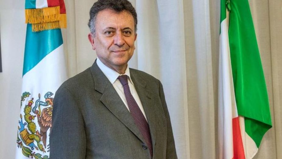 Carlos García de Alba