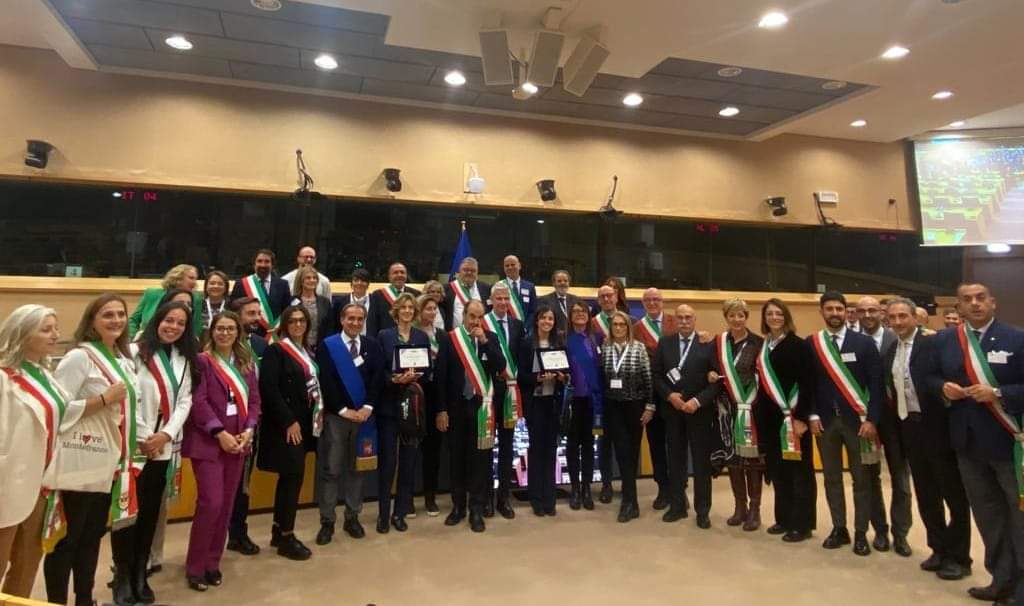 Parlamento 2