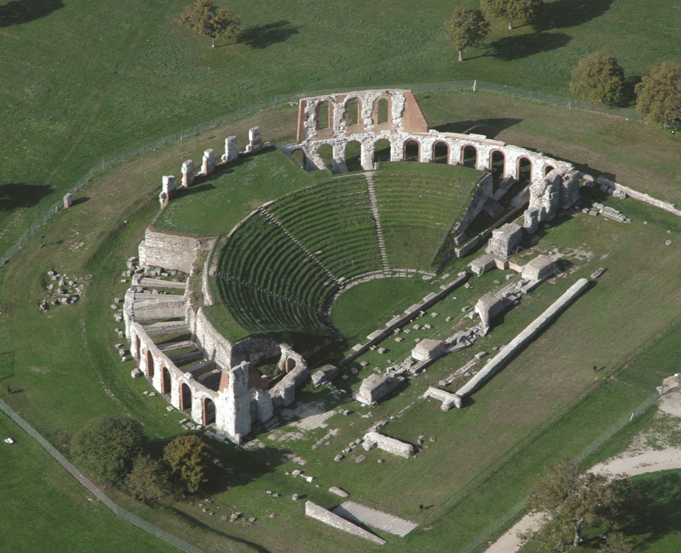 Teatro romano Gubbio
