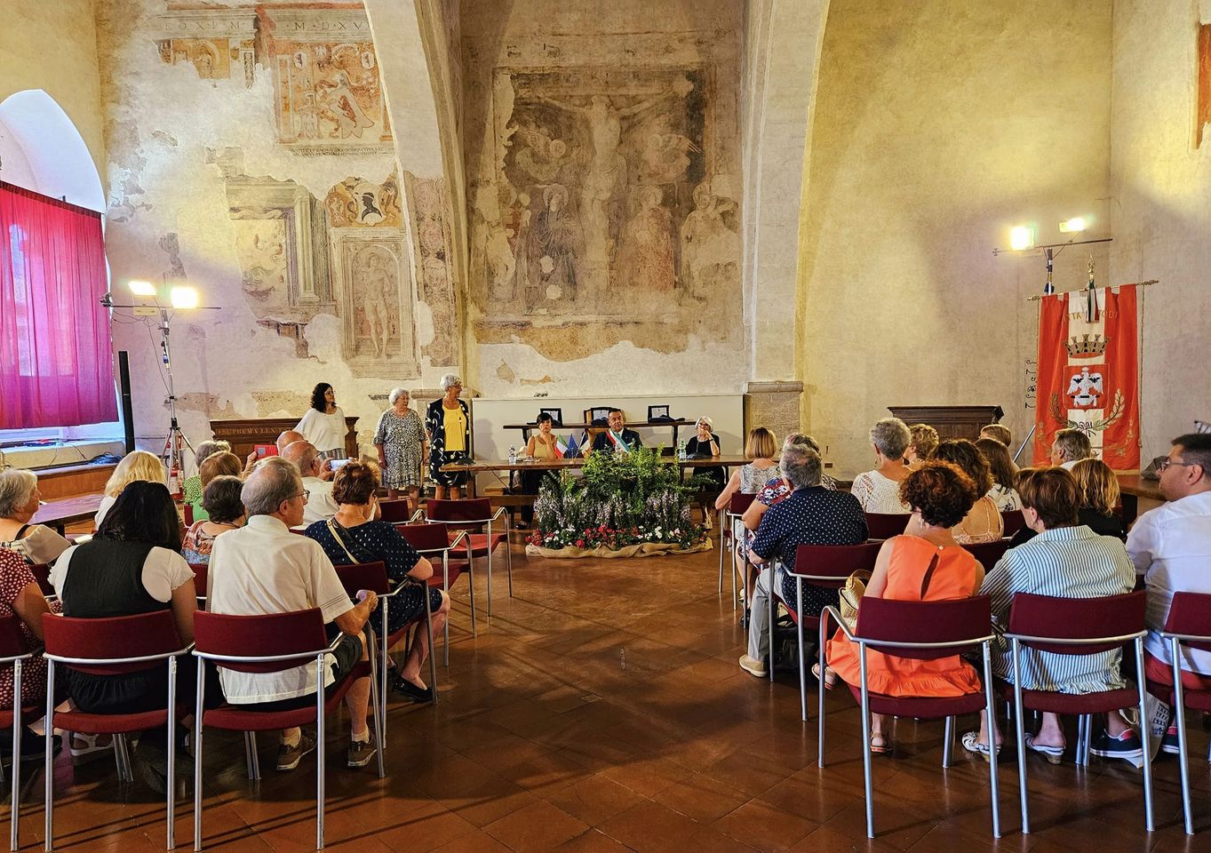 cerimonia gemellaggio todi