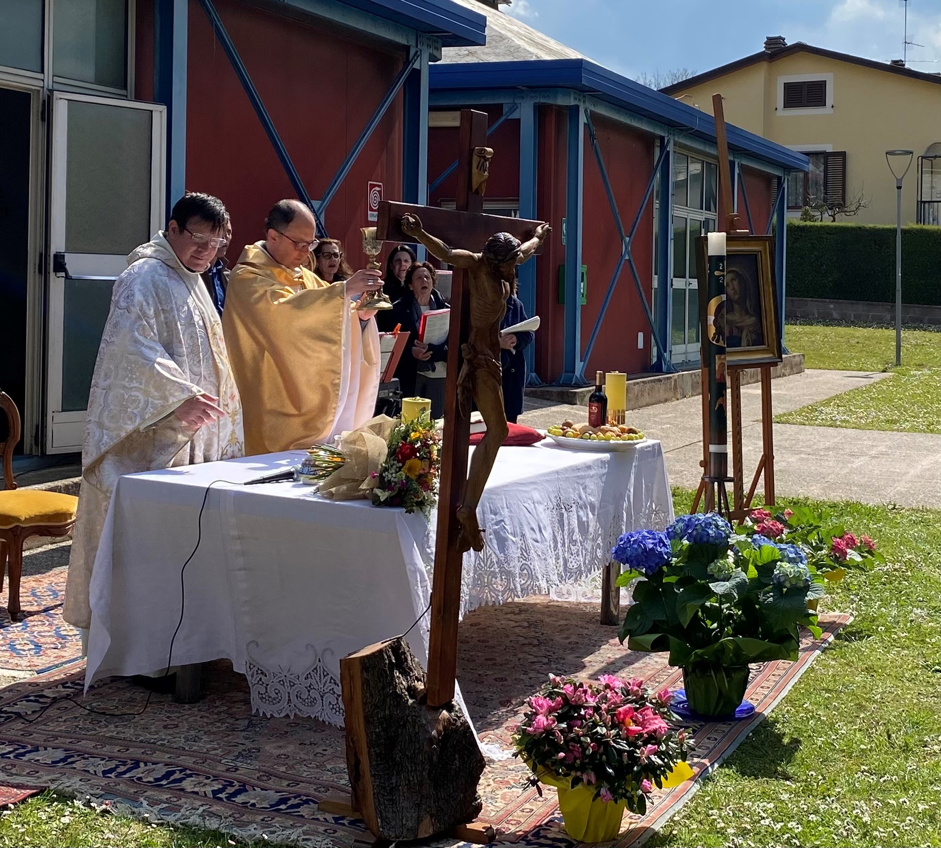 domenica di pasqua celebrata con le popolazioni terremotate f3