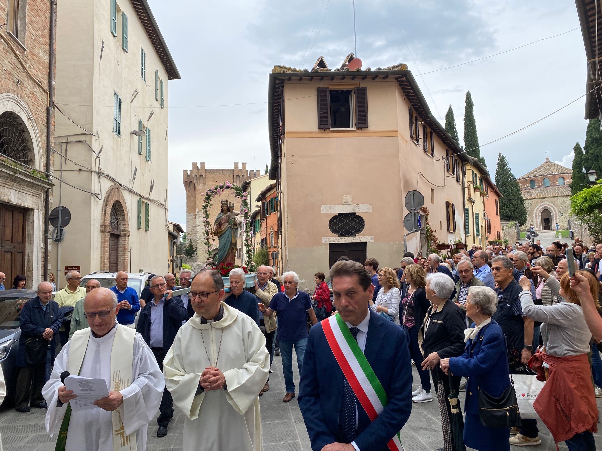 processione maria ausiliatrice 04 06 23 f1