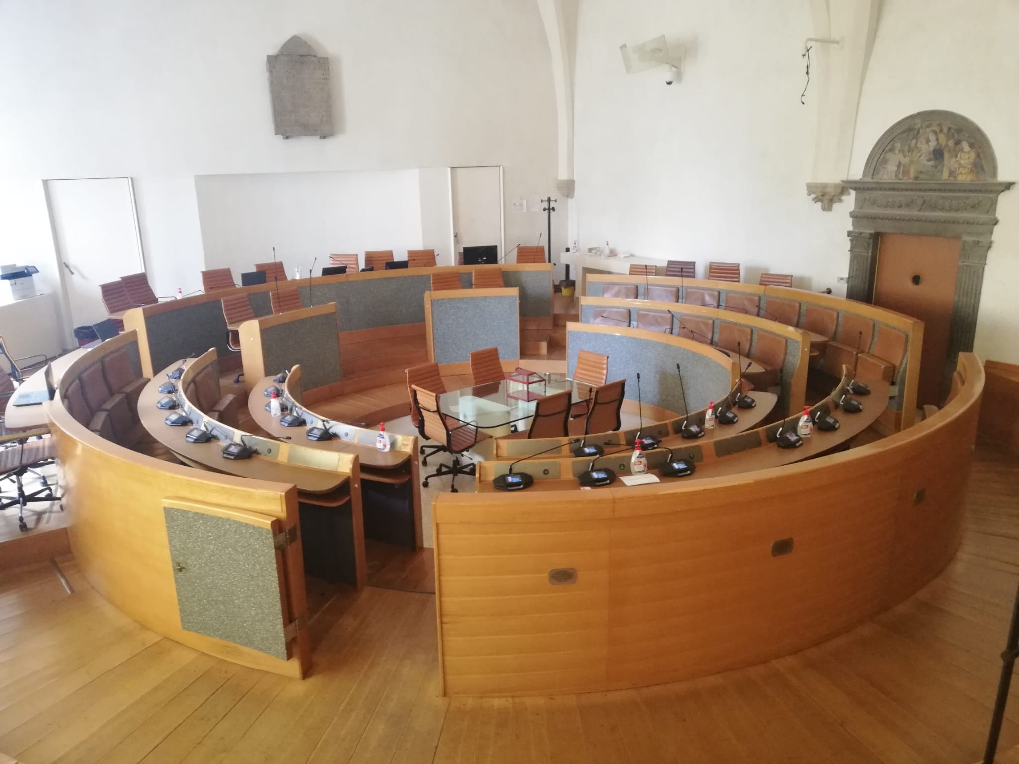 sala consiglio comunale 4