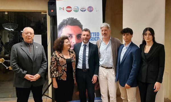 Presentazione coalizione Matteo Burico Sindaco 1