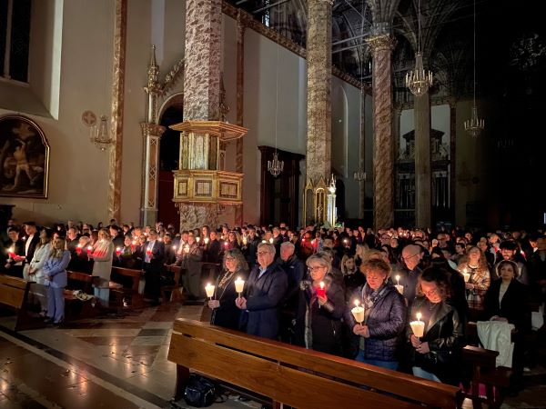 Veglia pasquale nella Notte Santa 2024 Cattedrale f6