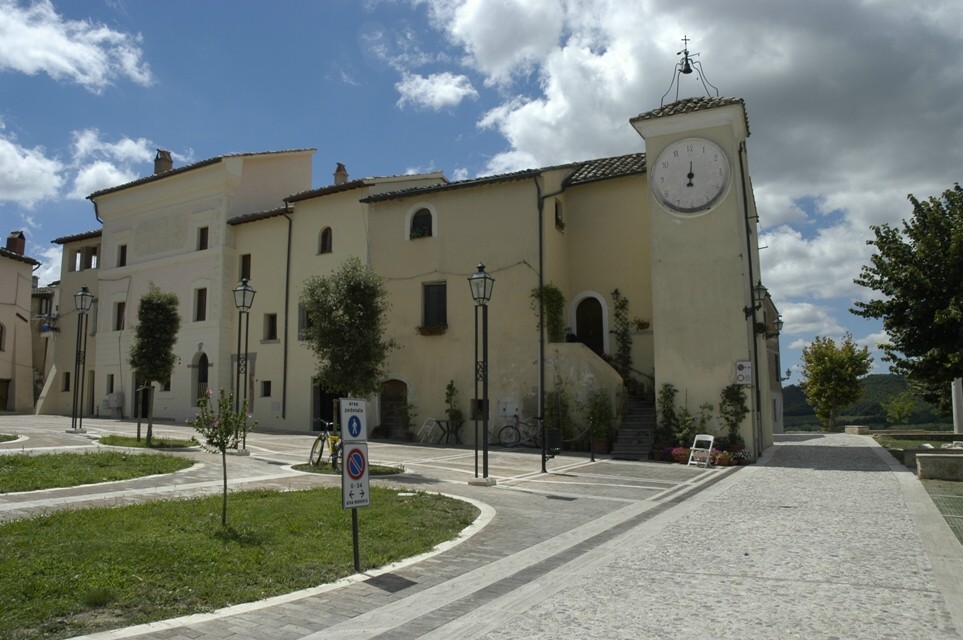 attigliano piazza 1