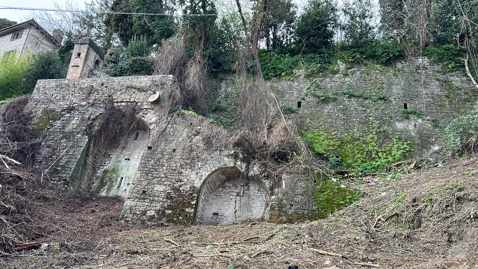 todi mura urbiche riscoperte 1