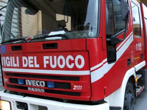 1149419245 vigili-del-fuoco