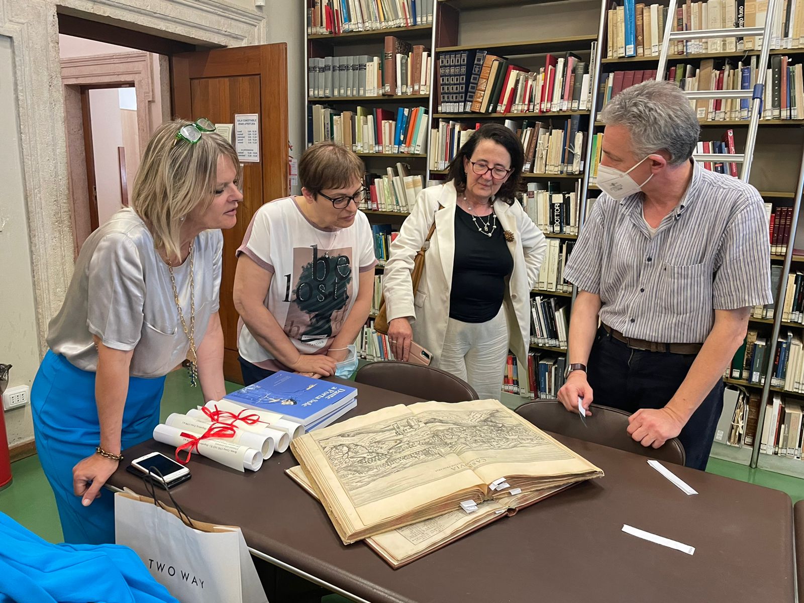 60 anni gemellaggio perugia bratislava visita biblioteca augusta 15 luglio 2022 2