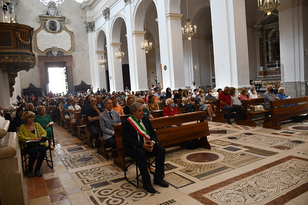 Fedeli in Duomo