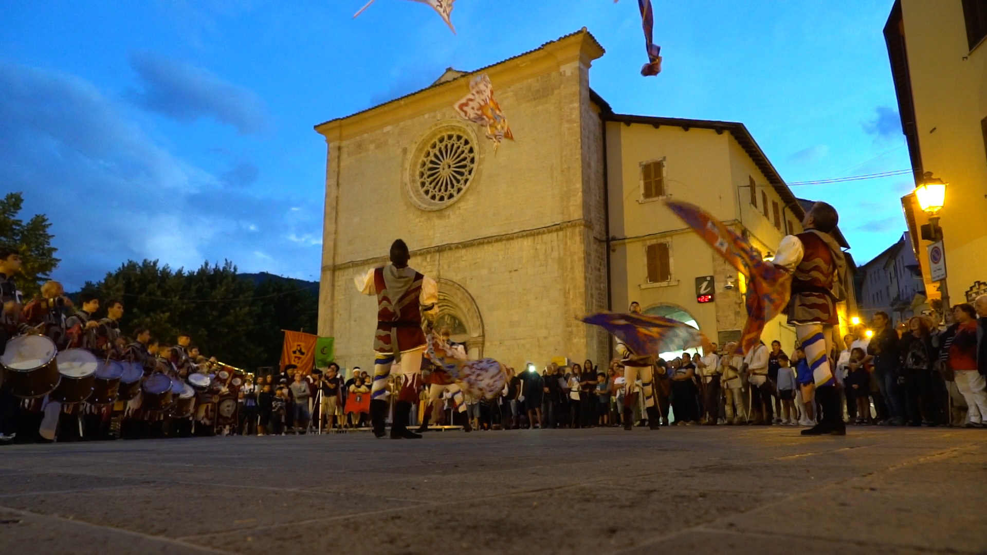 Sbandieratori a Cascia 1