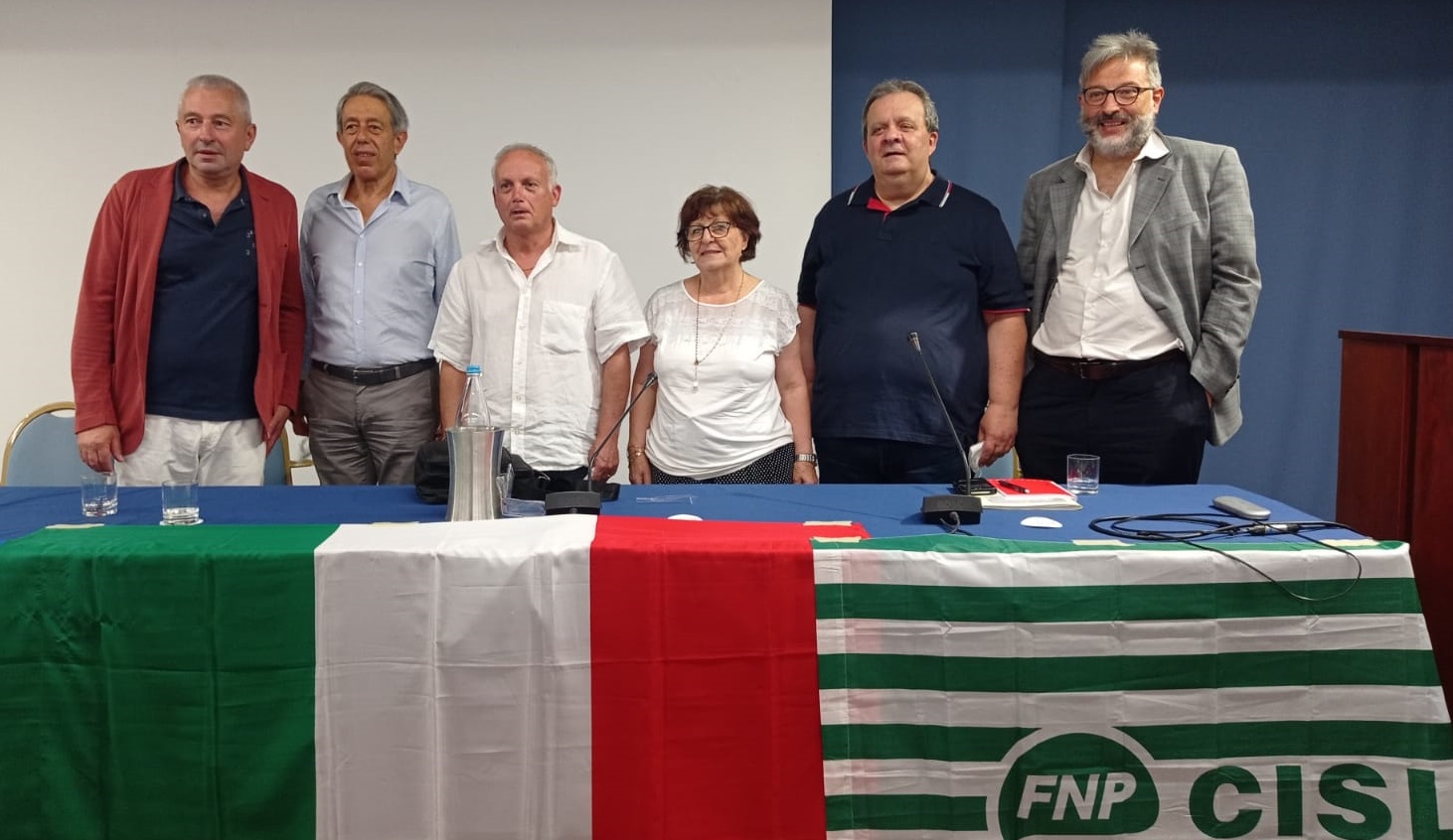 la segreteria fnp cisl di terni con il segretario generale fnp cisl umbria luigi fabiani il segretario generale cisl umbria angelo manzotti e il segretario regionale cisl umbria riccardo marcelli