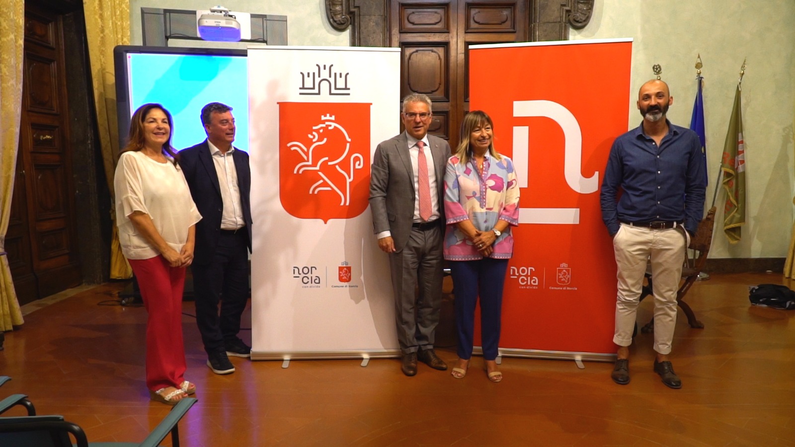 presentazione progetto branding Comune Norcia 2