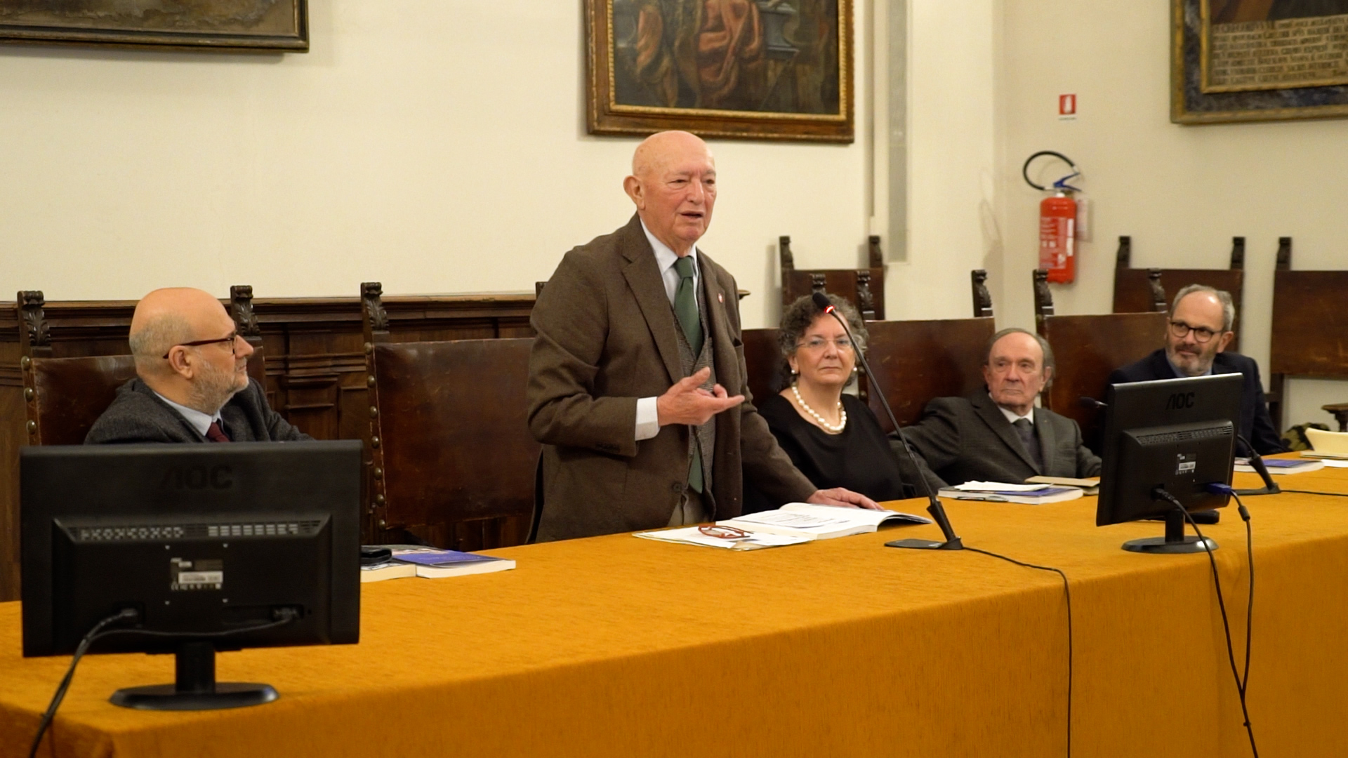 Mario Valentini Presentazione libro I benedettini a Mugnano e nella Valle del Nestore