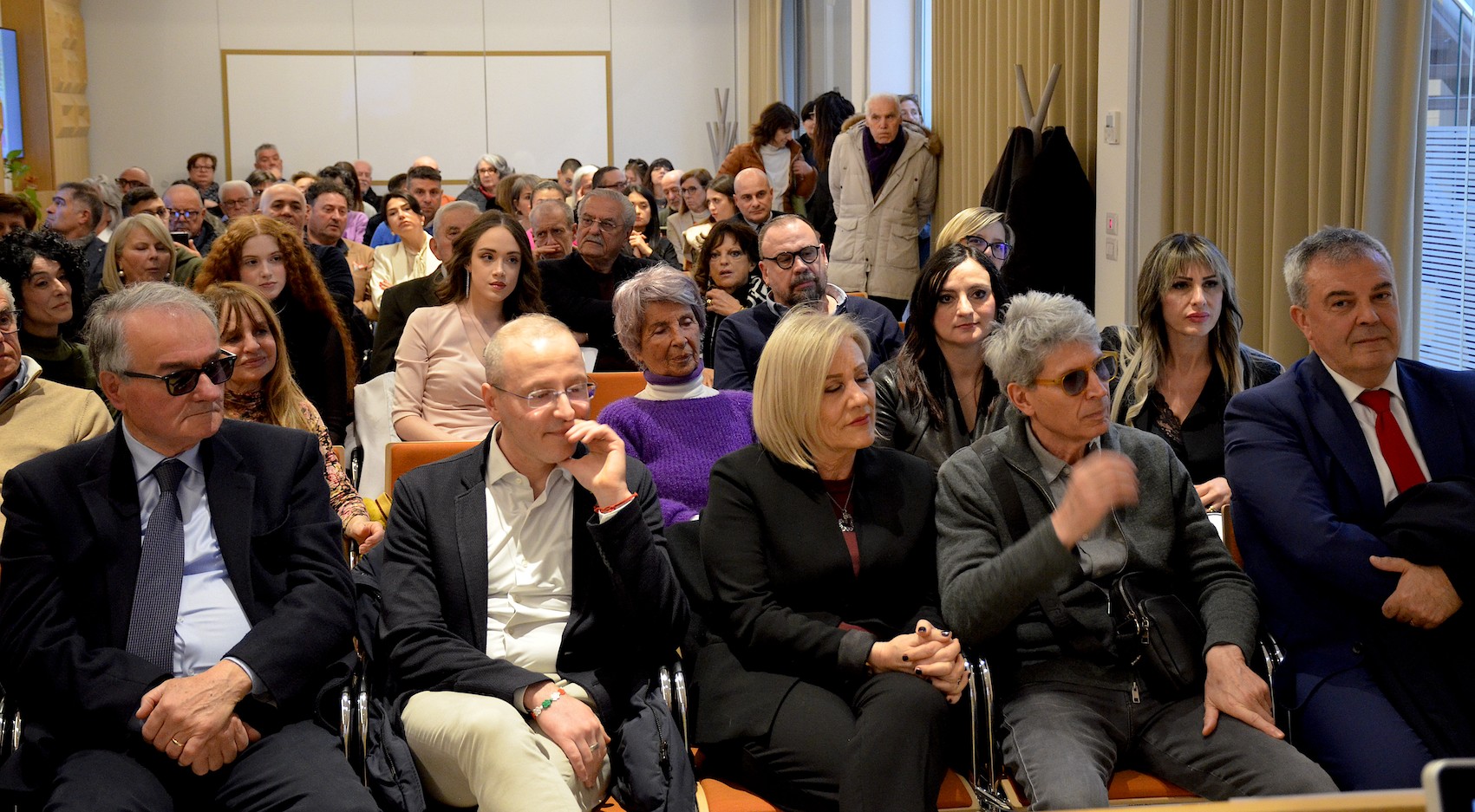 Pubblico 1