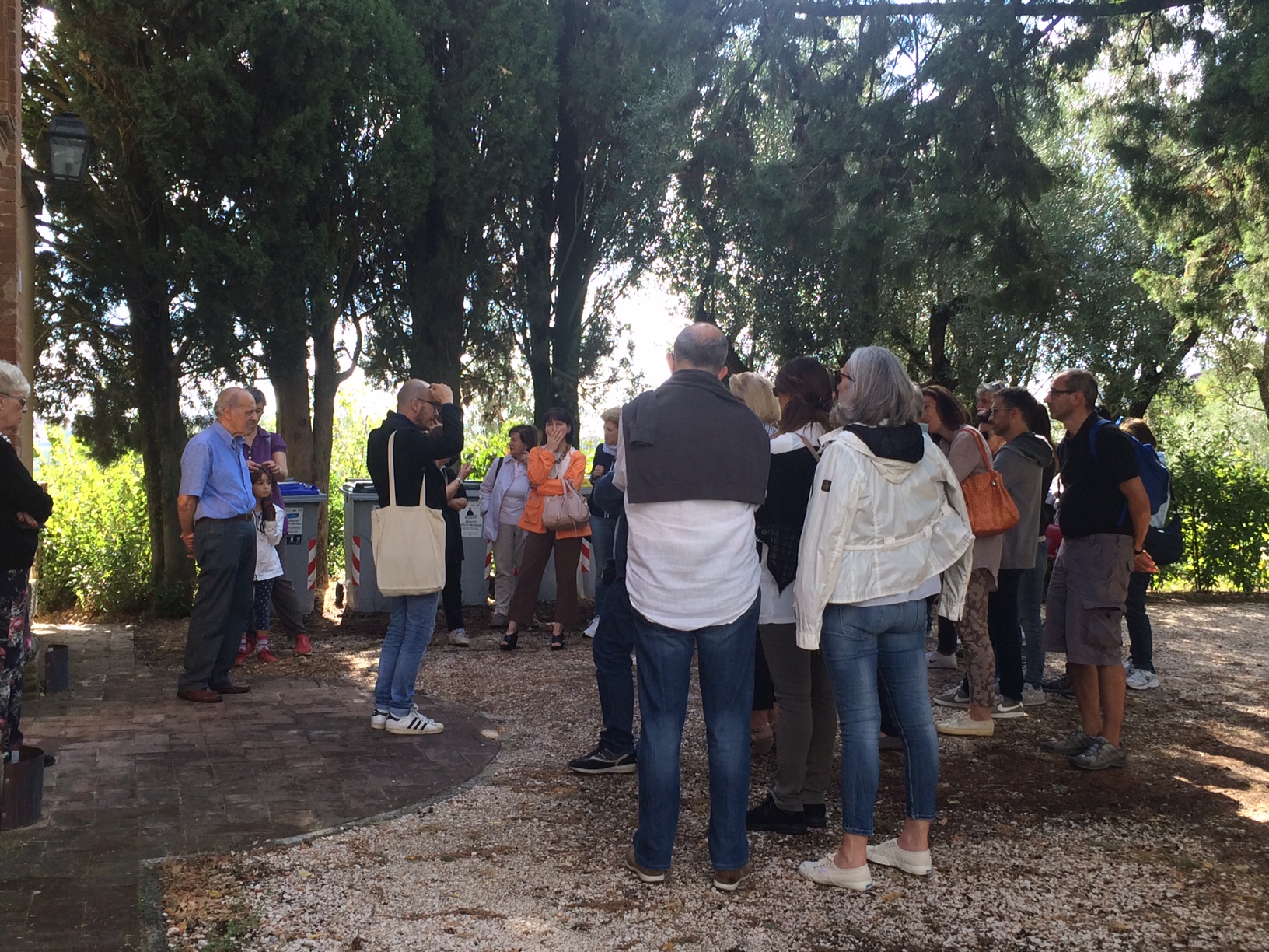 2016 09 17 visita Tomba etrusca Sperandio gruppo 3