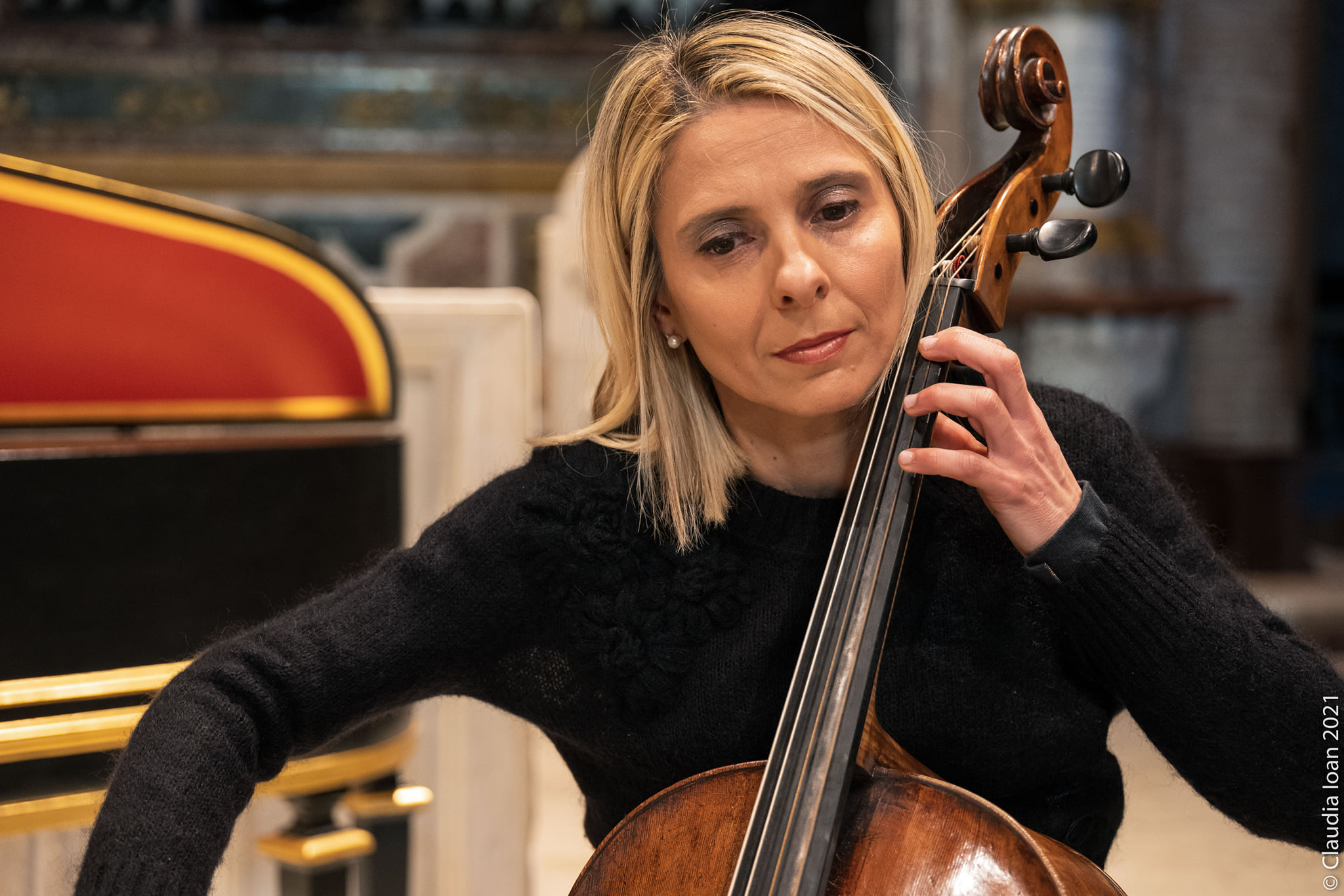 ALESSANDRA MONTANI violoncello