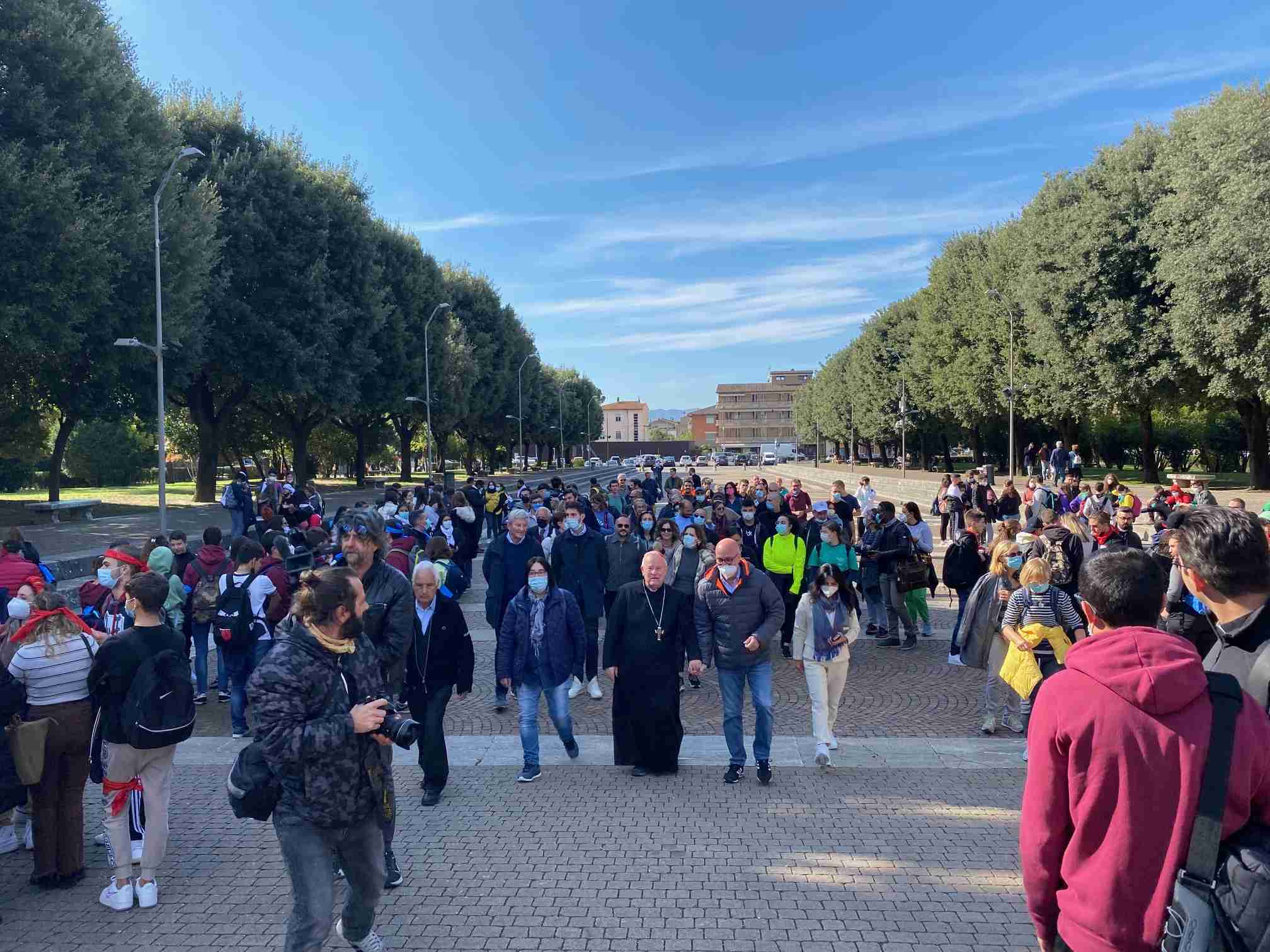 arrivi pellegrini a santa maria degli angeli