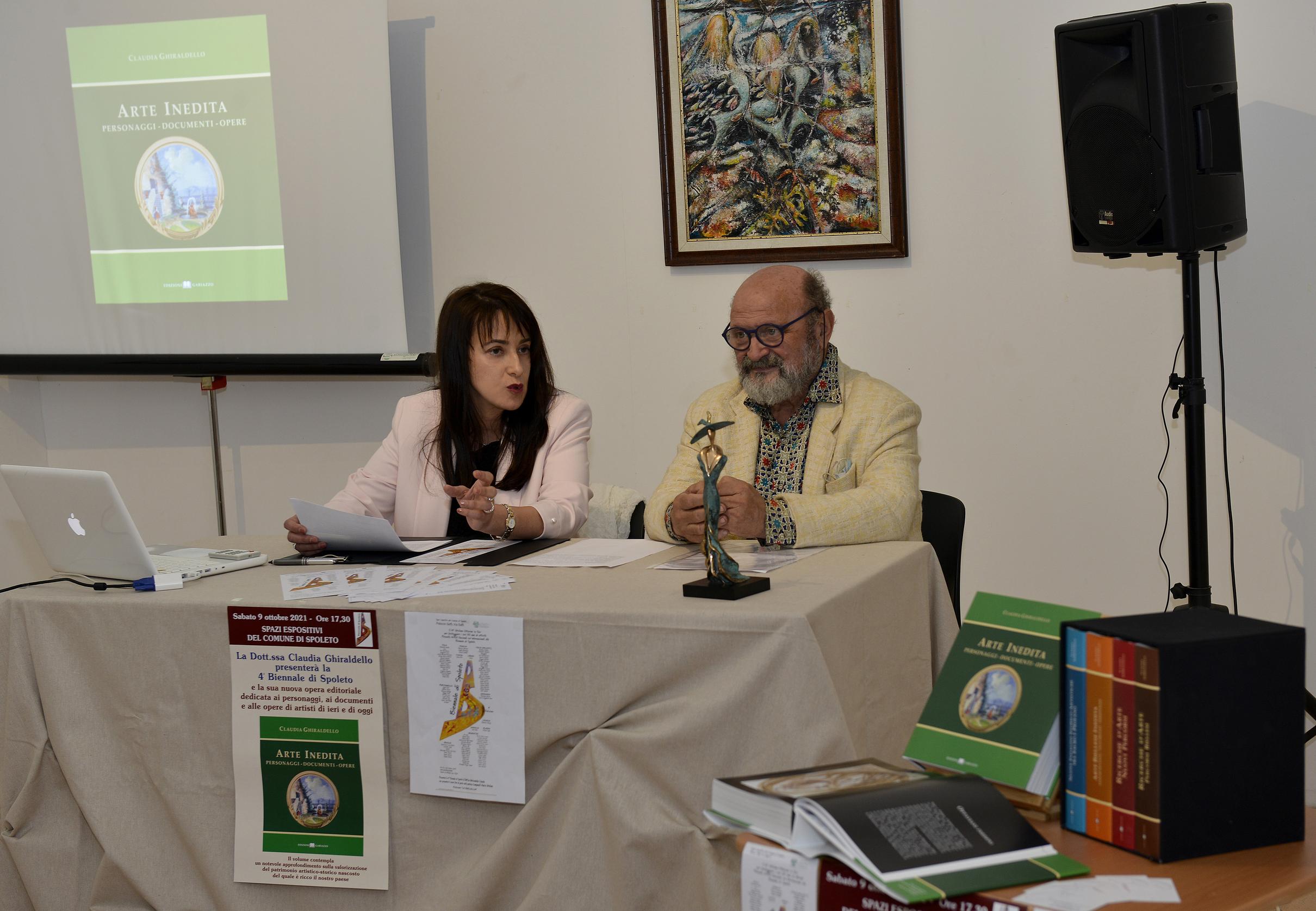 il Maestro Giuliano Ottaviani e la presentatrice Claudia Ghiraldello