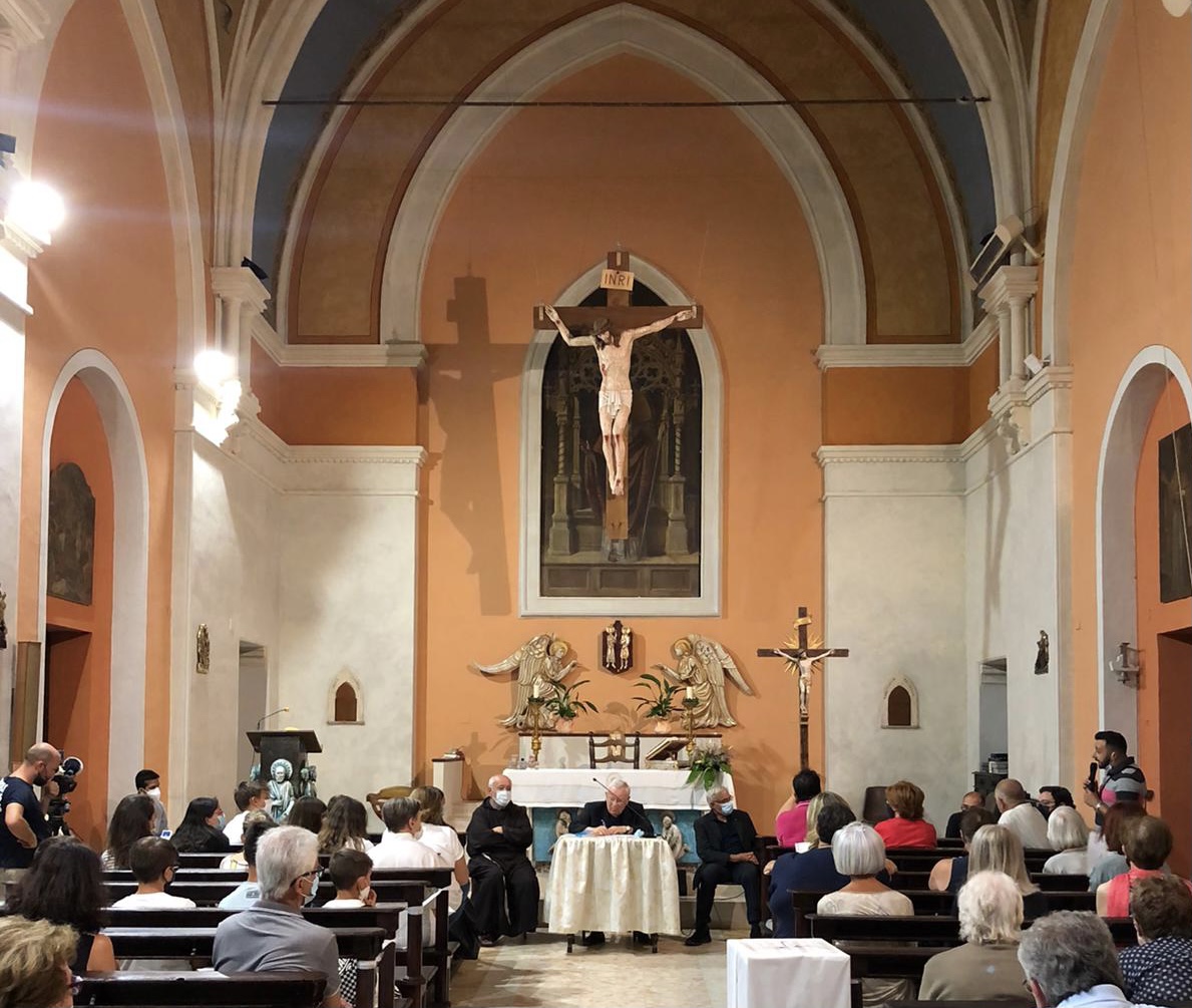 il card bassetti nella chiesa di san feliciano f1