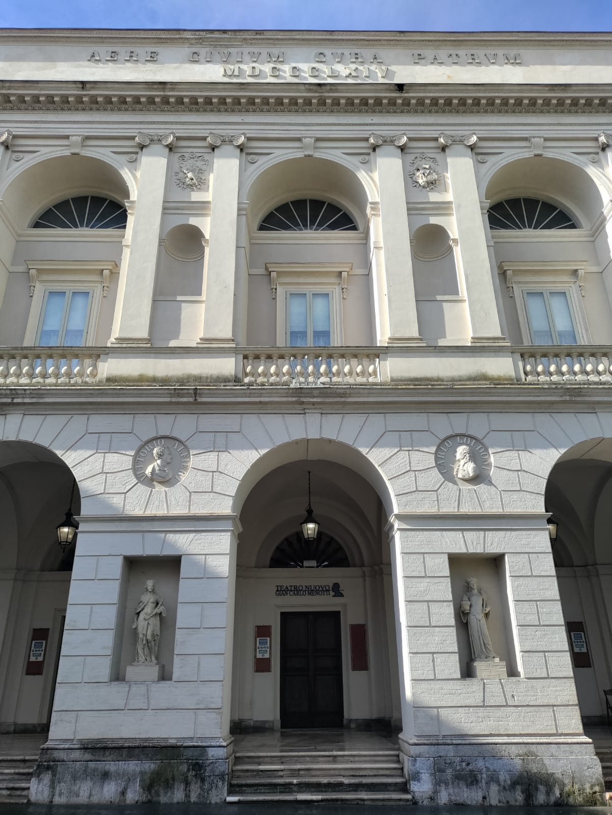 ingresso teatronuovospoleto