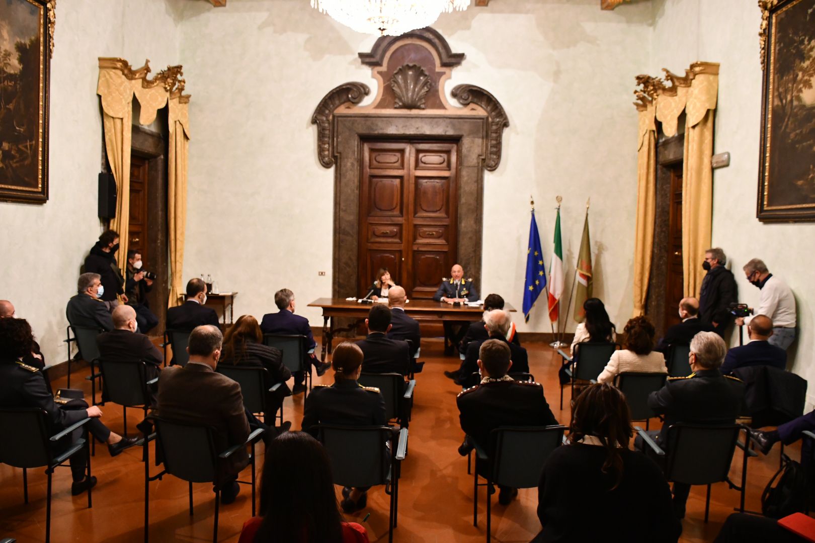 2 1 firma regione guardia finanza