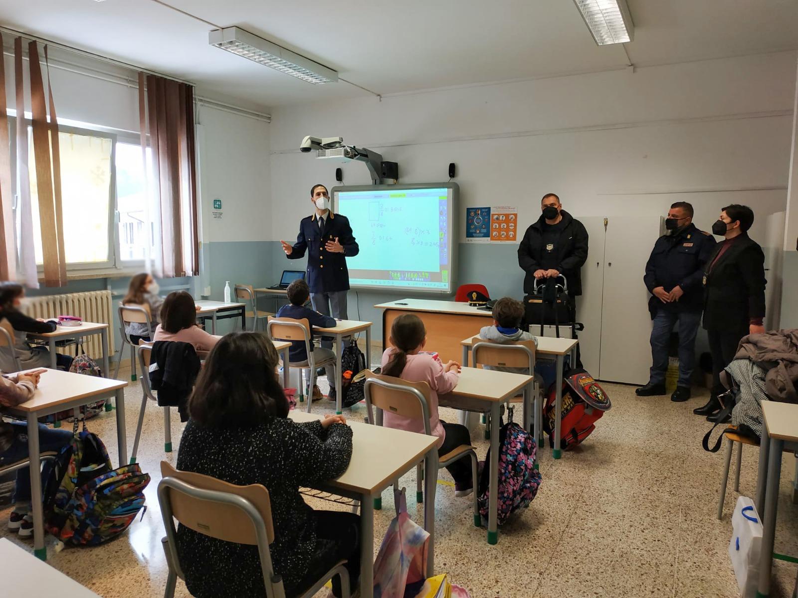 Pretendiamo legalità