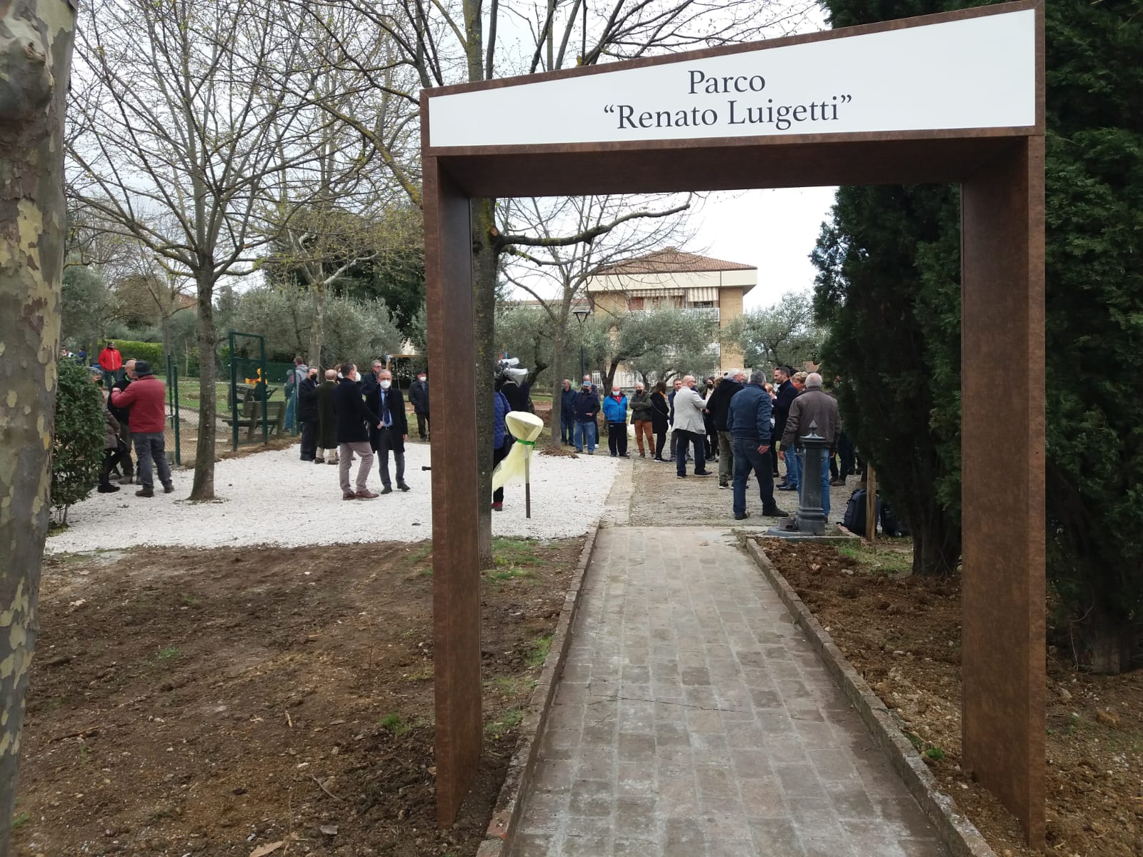 intitolazione parco a Renato Luigetti 1