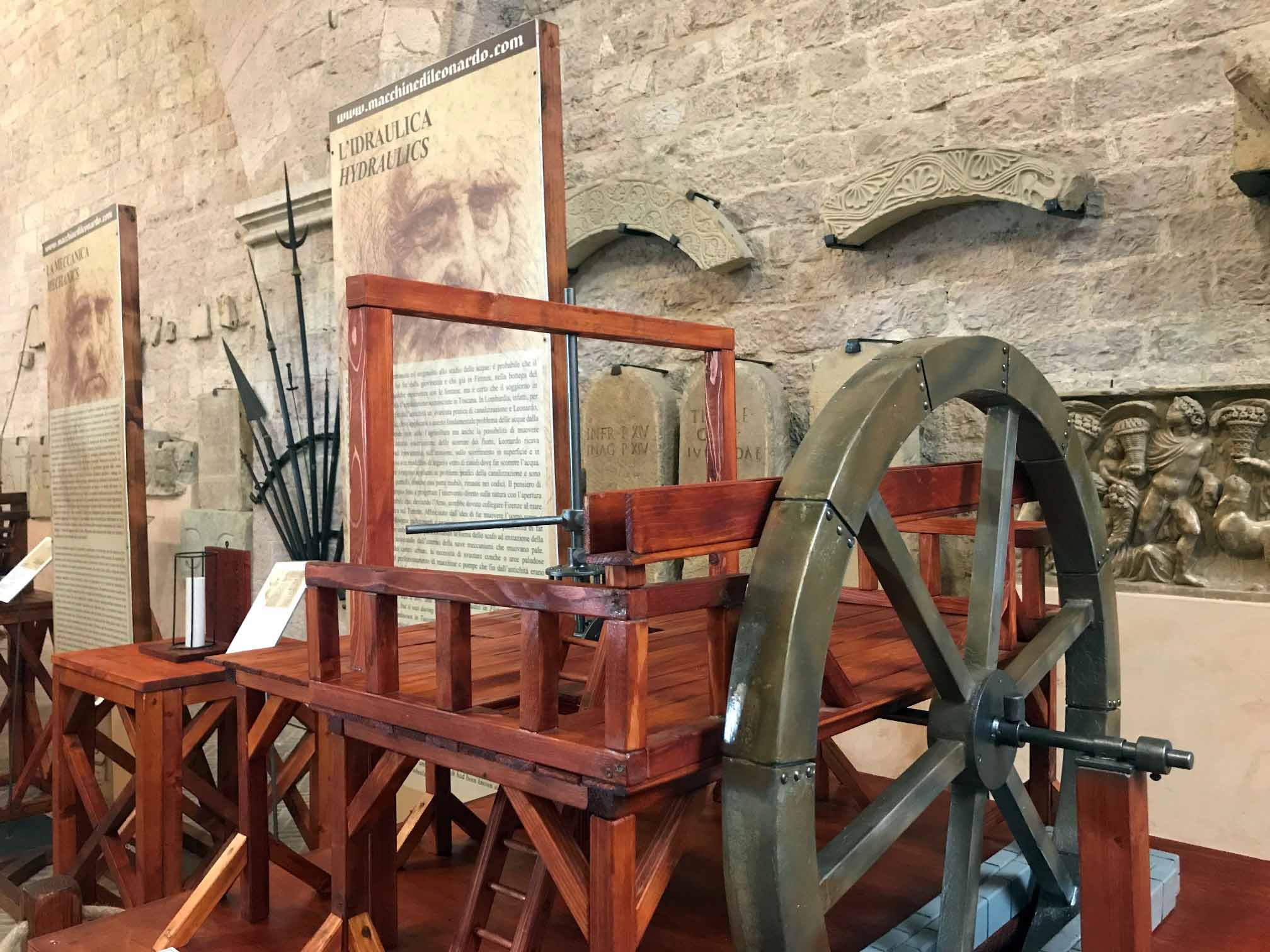 Gubbio Leonardo mostra contatore ad acqua
