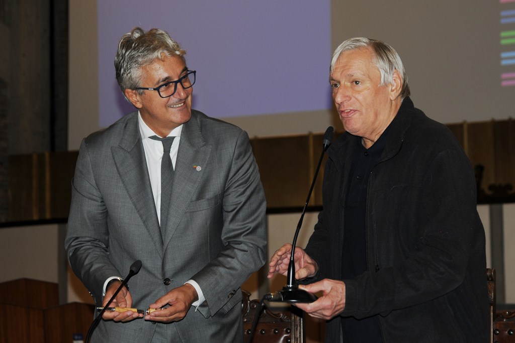 Foto 1 Rettore Maurizio Oliviero Don Ciotti DSC 7242