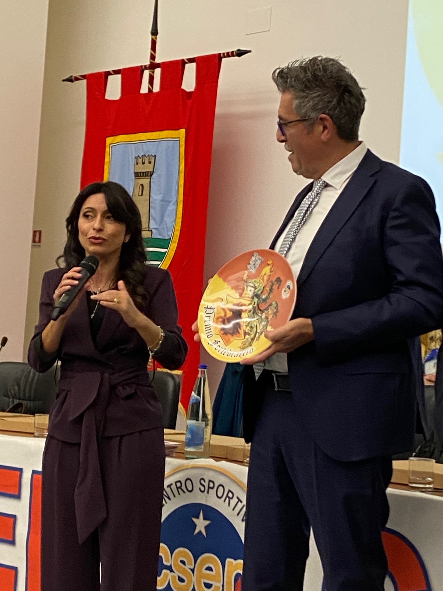 PREMIO2