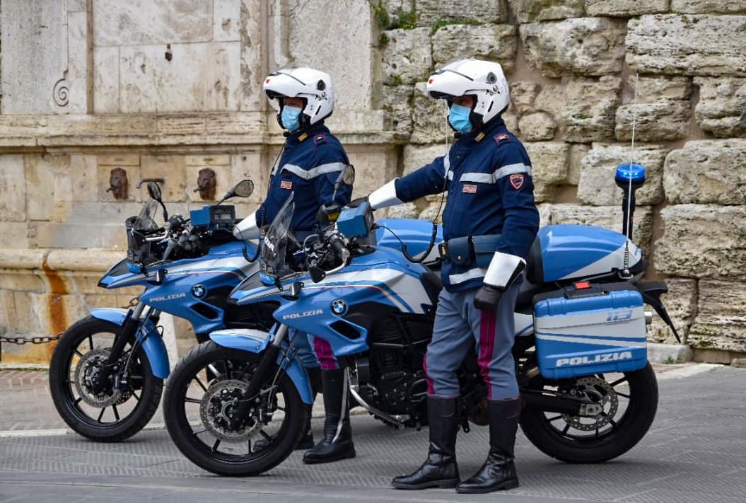 Moto 1