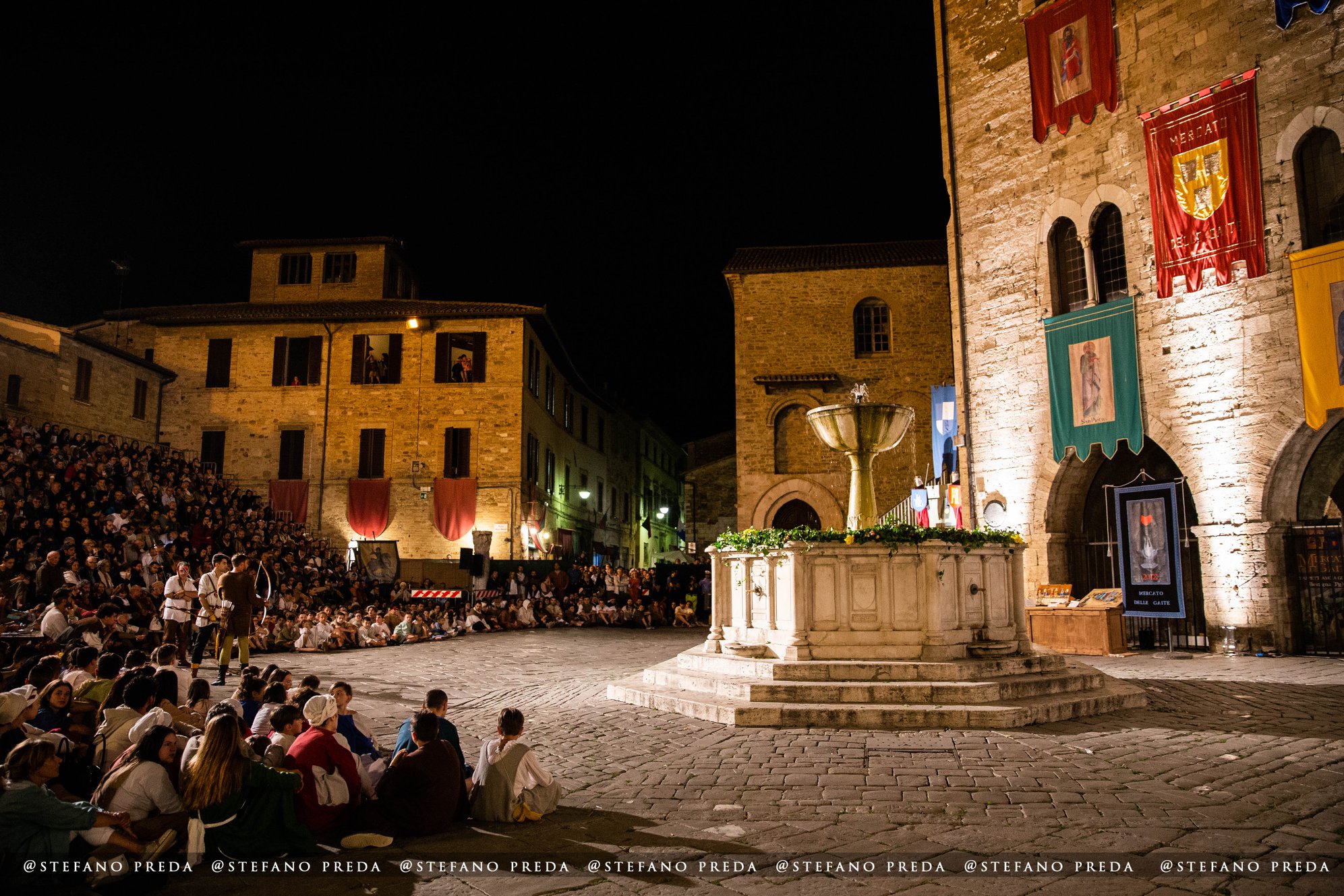 popolo delle gaite in piazza