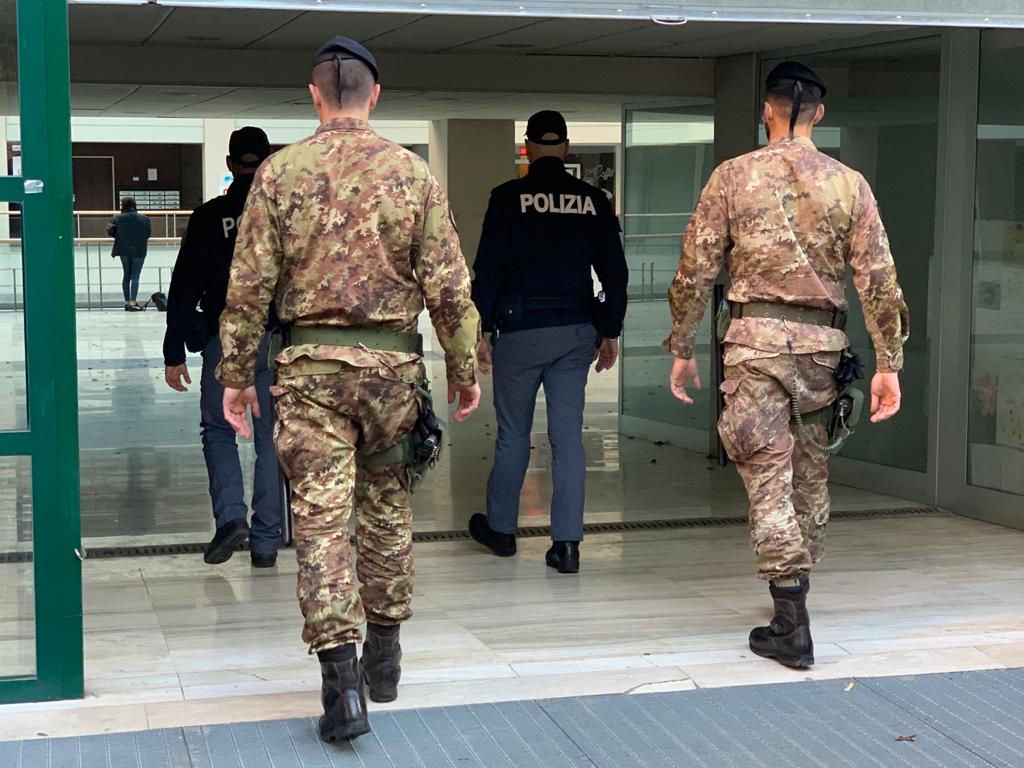 Esercito Questura