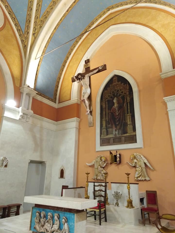 Interno chiesa