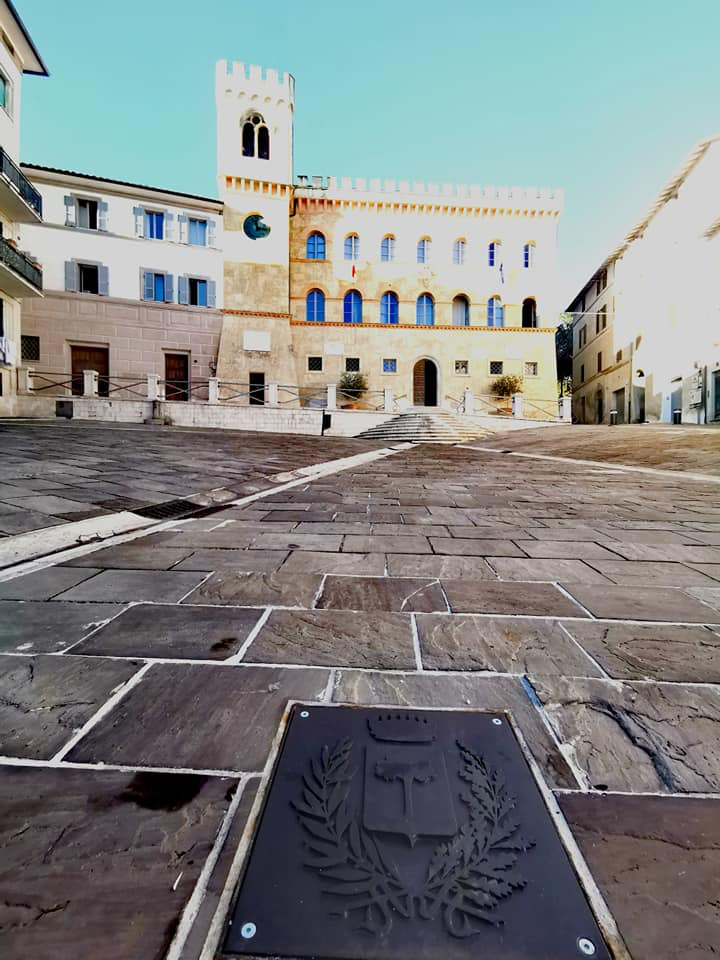 Logo piazza Comune Magione